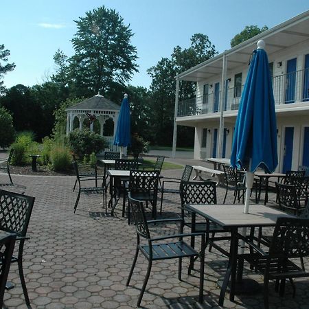St. Michaels Inn Exterior photo